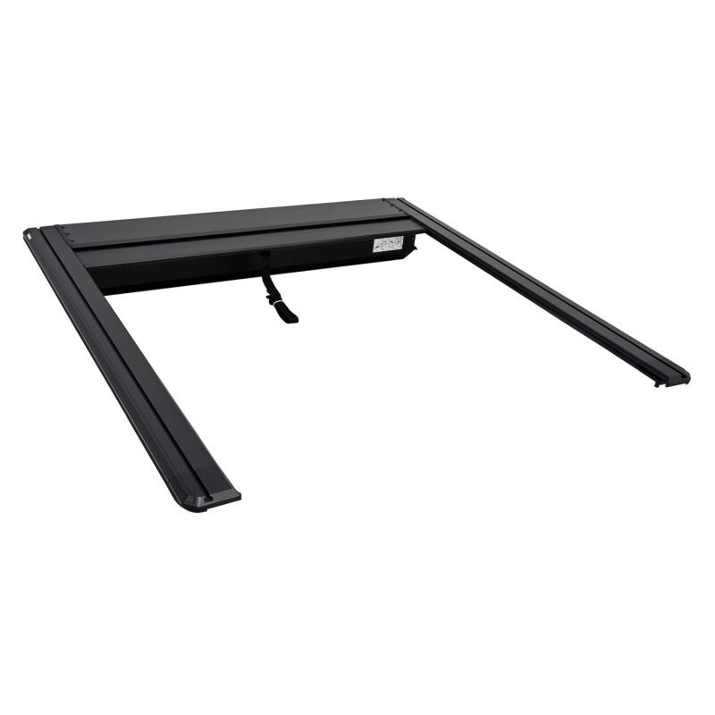 Westin 19-26 Ram 1500 (New Body)(Excl. RamBox) 5ft 7in Bed Manual Retractable Tonneau Cover - Black - 19-64705 Photo - Close Up