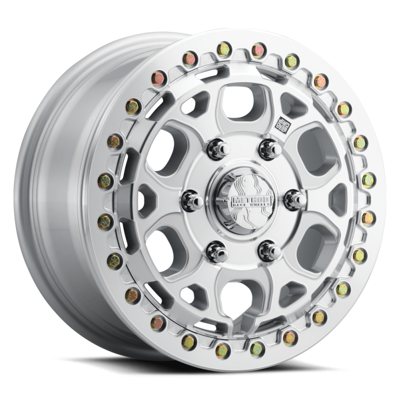 Method MR416 Beadlock 15x7 / 5x4.5 / 55mm Offset / 68.00mm Bore - Machined Clear Coat Wheel - MR41657012361B Photo - Close Up