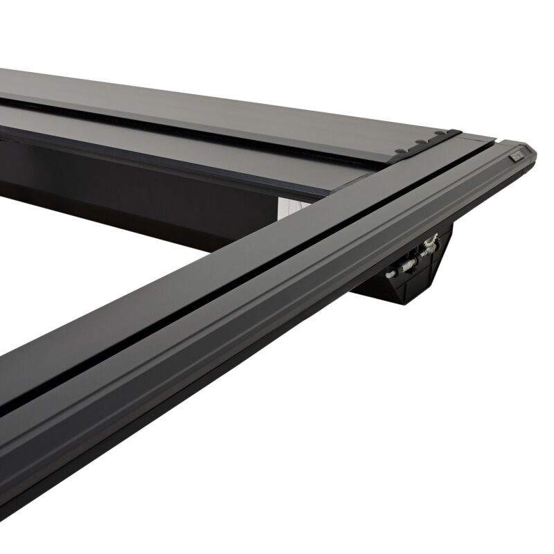 Westin 17-26 Ford F-250/F-350/F-450/F-550 SD 6ft 10in Bed Manual Retractable Tonneau Cover - Black - 19-61005 Photo - Close Up