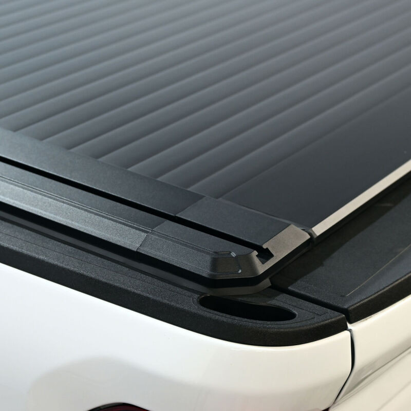 Westin 17-26 Ford F-250/F-350/F-450/F-550 SD 6ft 10in Bed Manual Retractable Tonneau Cover - Black - 19-61005 Photo - lifestyle view