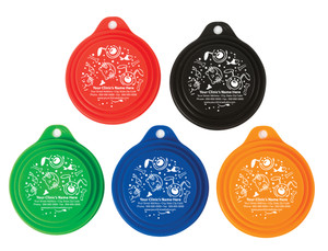 Personalized pet food can cover featuring pet bowls, fish, bones, yarn balls, and pet care icons surrounding custom veterinary clinic information.

