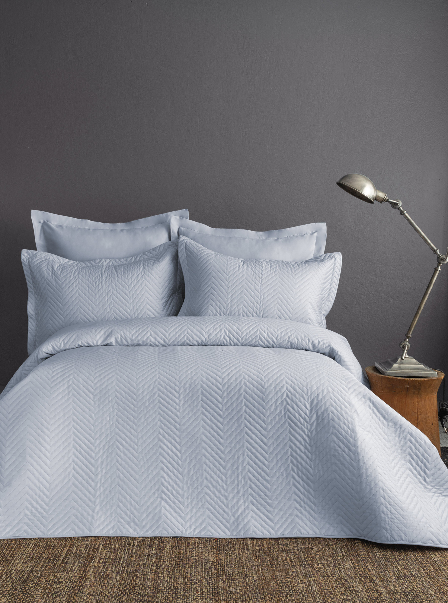 Cuvertură De Pat Simply Satin Ice Grey