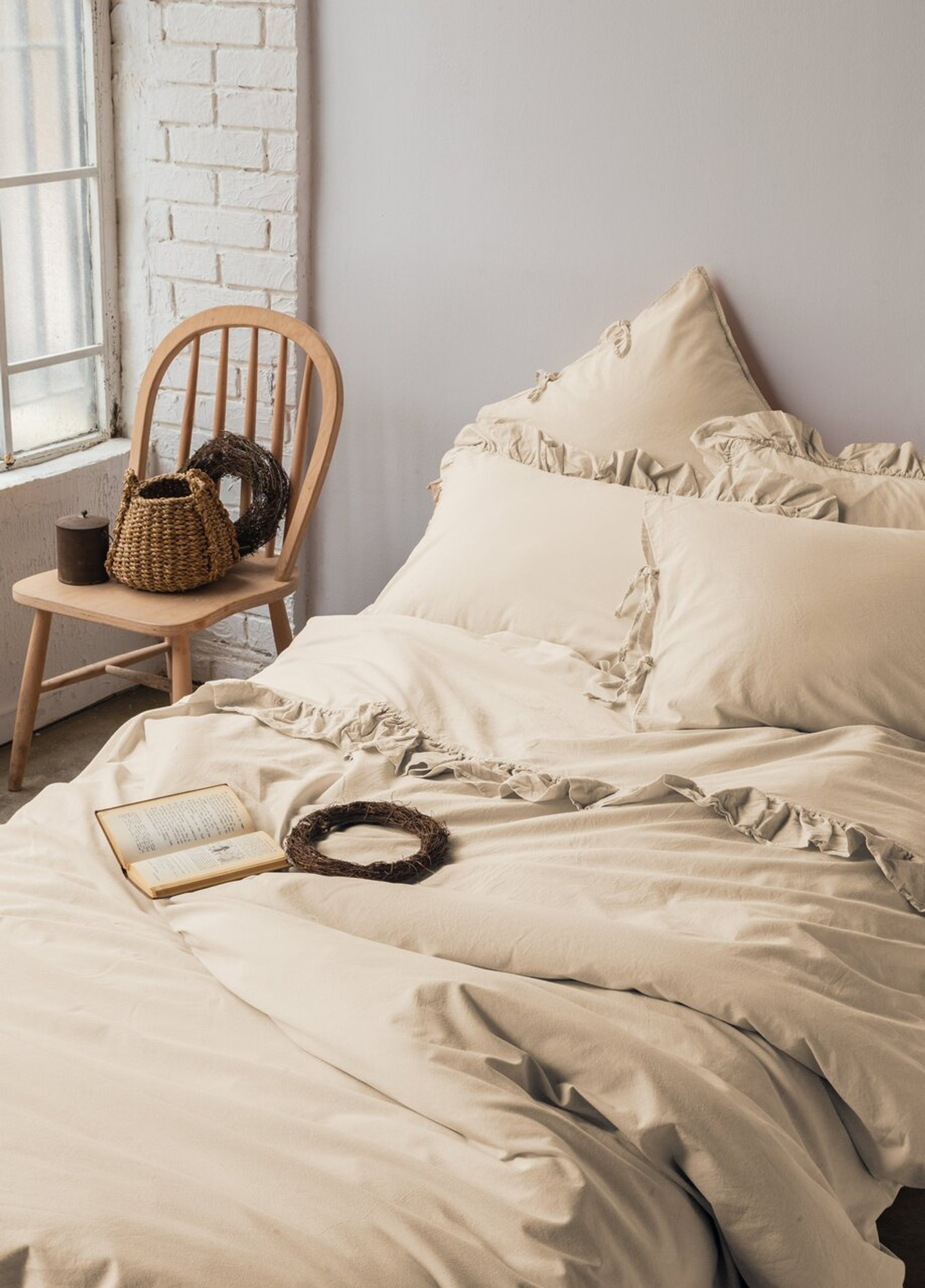 Frill Peach - Murmurul Romantic al Florilor de Primăvară