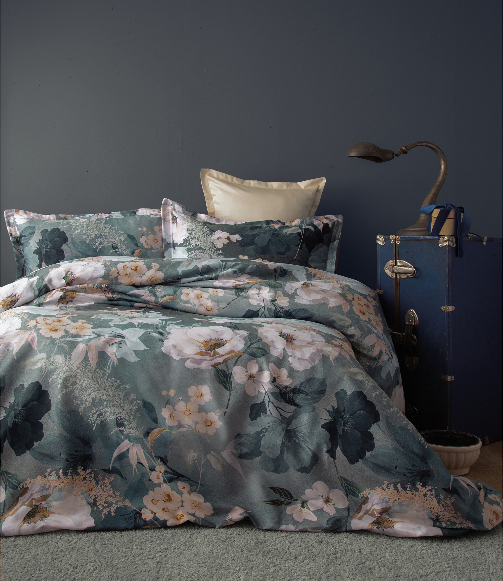 Katie - Pictură de Noapte