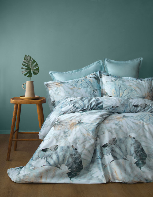 Chiro - Eleganță naturală cu reflexii minerale