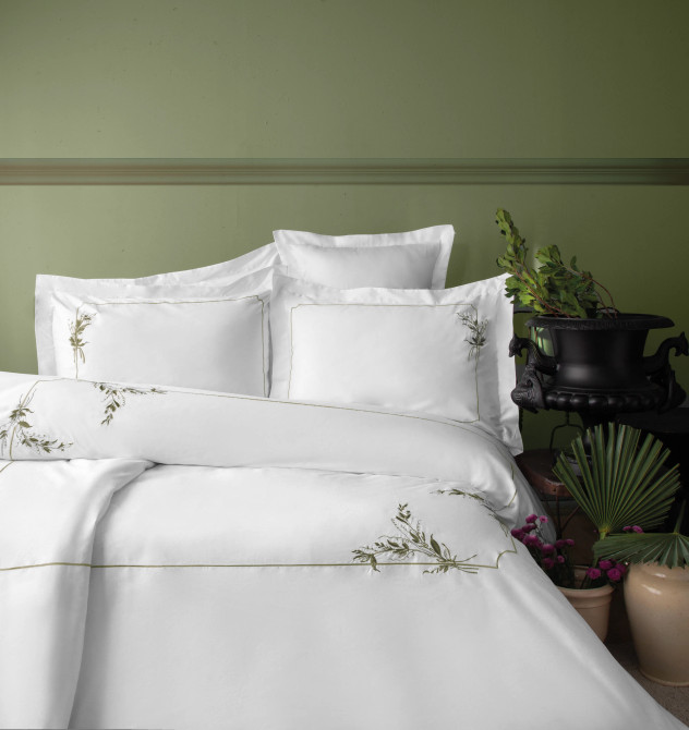 Buisson - Grădină Brodată pe Alb Imaculat