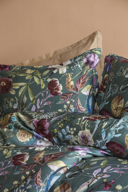 Nimpha - Armonie florală în verde intens