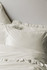 Frill Vanilla - Inspirația Delicată a Feminității Puternice