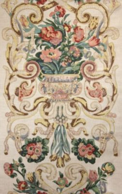 <p>Baroque Floral Canvas Multicolor SC16136M0001 by Scalamandre Fabric</p><p><strong>Required Minimum Quantity Purchase: Fabrics by the yard 1 YARD MINIMUM </p><p>Book: </p><p>Content: 100% LINEN</p><p>Origin: UNITED KINGDOM</p><p>Performance: HEAVY DUTY</p><p>Repeat: Horizontal: 44" and Vertical: 25"</p><p>Width: 50</p>