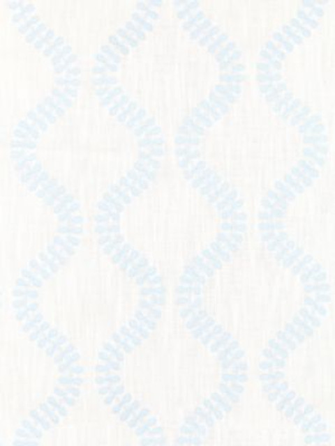 <p>Foglia Embroidery Sky SC271270001 by Scalamandre Fabric</p><p><strong>Required Minimum Quantity Purchase: Fabrics by the yard 1 YARD MINIMUM </p><p>Book: BOTANICA</p><p>Content: 77% COTTON 23% SPUN POLYESTER</p><p>Origin: INDIA</p><p>Performance: LIGHT DUTY</p><p>Repeat: Horizontal: 7.625" and Vertical: 8.25"</p><p>Width: 50</p>