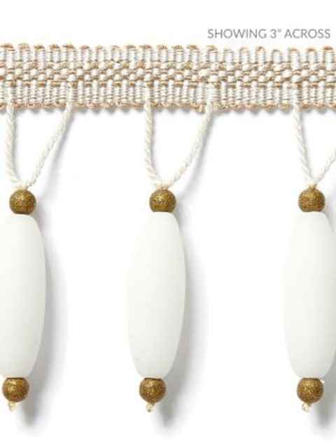 <p>Vionnet Beaded Fringe Alabaster SCFX15010001 by Scalamandre Trim</p><p><strong>Required Minimum Quantity Purchase: Fabrics by the yard 1 YARD MINIMUM </p><p>Book: MERCHANTE</p><p>Content: 91% GLASS 5% METALLIC 4% VISCOSE</p><p>Origin: INDIA</p><p>Performance: LIGHT DUTY</p><p>Repeat: Horizontal: and Vertical: 1.125"</p><p>Width: 3.13</p>