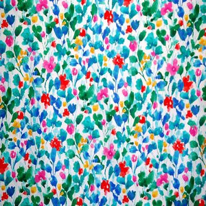 Medici Multi 100 by Norbar Fabric 100% COTTON 24"V 27"H 56 - Fabric Carolina -