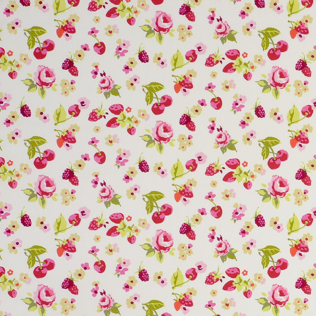 Summer Fruits Fruits Raspberry by Clarke And Clarke Fabric CLARKE & CLARKE GARDEN PARTY COTTON - 100% United Kingdom MEDIUM Horizontal: - and Vertical: - 55.125 - Fabric Carolina -