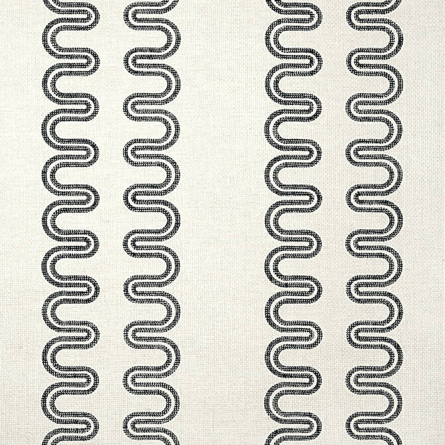 Herriot Way Black AT9637 by Anna French Wallpaper Anna French Wallpaper Herriot Way Black AT9637Wallpaper Savoy Paperweave KOREA </p><p>Repeat: V: 3.75 36 - Fabric Carolina - Herriot Way Black AT9637 by Anna French Wallpaper Anna French Wallpaper Herriot Way Black AT9637Wallpaper Savoy Paperweave KOREA </p><p>Repeat: V: 3.75 36 - Fabric Carolina -