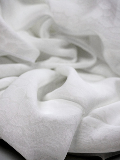 Rhodes Snow by Heritage Fabric - 100% Polyester - Turkey - V: 15  H: 11 - 118" - Fabric Carolina -