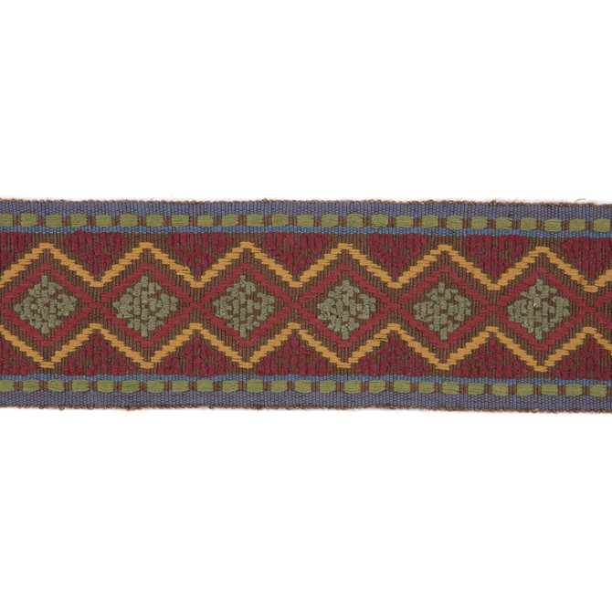 Kingscote Red by Mulberry Trim Mulberry Trim Kingscote RedTrim MODERN COUNTRY COTTON - 80%;JUTE - 20% India </p><p>Repeat: H: 4.00304, V: 2.10002 4.00304 - Fabric Carolina -