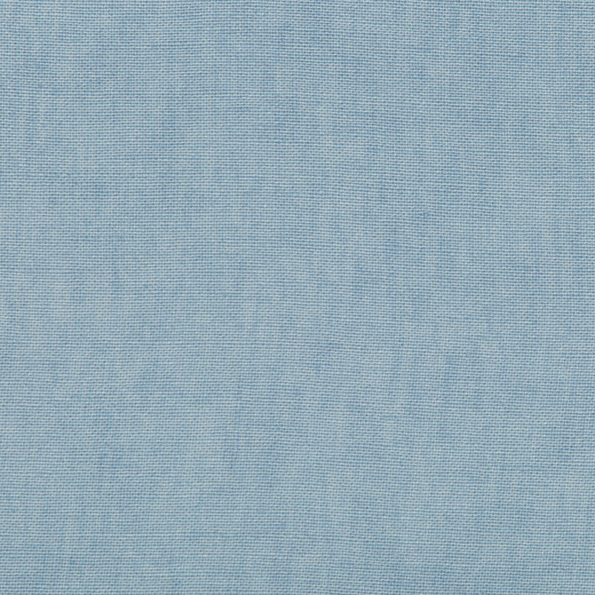 Hillcrest Linen Chambray by Lee Jofa Fabric Lee Jofa Fabric Hillcrest Linen ChambrayFabric HILLCREST LINEN LINEN - 100% Turkey </p><p>Repeat: H: 0, V: 0 115 - Fabric Carolina -