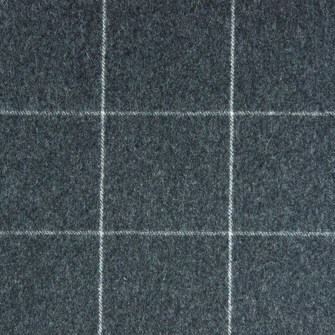 Kf Gyd:: by Gaston Y Daniela Fabric GASTON LUIS BUSTAMANTE WOOL - 100% Italy MEDIUM Horizontal: 3.5 and Vertical: 3.25 57.5 - Fabric Carolina -