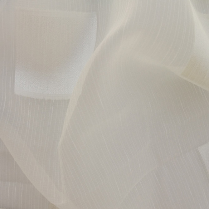 URSELA 91J5941 by JF Fabric HALLMARK 100% Polyester TURKEY (see sample) Horizontal: 15.500 and Vertical: 15.500 118.00 - Fabric Carolina -