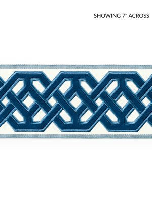 <p>Beaufort Velvet Tape Porcelain SCT33220003 by Scalamandre Trim</p><p><strong>Required Minimum Quantity Purchase: Fabrics by the yard 1 YARD MINIMUM </p><p>Book: CHINOIS CHIC</p><p>Content: 49% RAYON 27% POLYESTER 24% FIBRANNE</p><p>Origin: CHINA</p><p>Performance: LIGHT DUTY</p><p>Repeat: Horizontal: 2.125" and Vertical: </p><p>Width: 3.25</p>