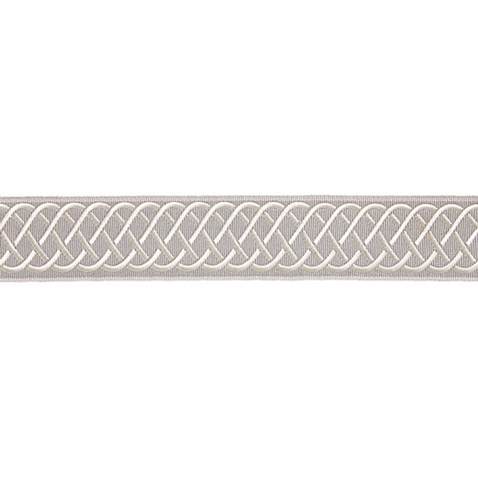 Helix Embroidered Tape Silver Grey by Scalamandre
 Trim Scalamandre
 Trim Helix Embroidered Tape Silver GreyTrim HAMPTONS TRIMMINGS 77% VISCOSE 23% RAYON CHINA </p><p>Repeat: H: , V: 2" - Fabric Carolina -