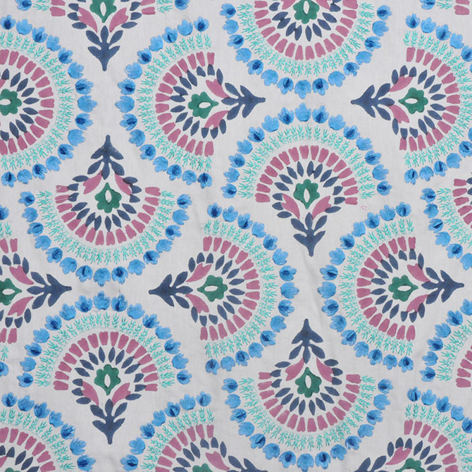 A0489 Nouveau by RM CoCo Fabric Bollywood 38 OCT 25 LIN 26 VISC 11 SPUN PO - Dry clean only Horizontal: 16.93 and Vertical: 15.75 54 - Fabric Carolina -