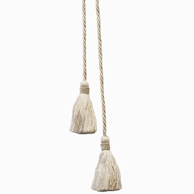 Shandell 31 Ivory by Stout Trim ART OF DESIGN TRIM-2 TASSEL FRINGE 100%SVI CHINA </p><p>Repeat: 0 3 in - Fabric Carolina -