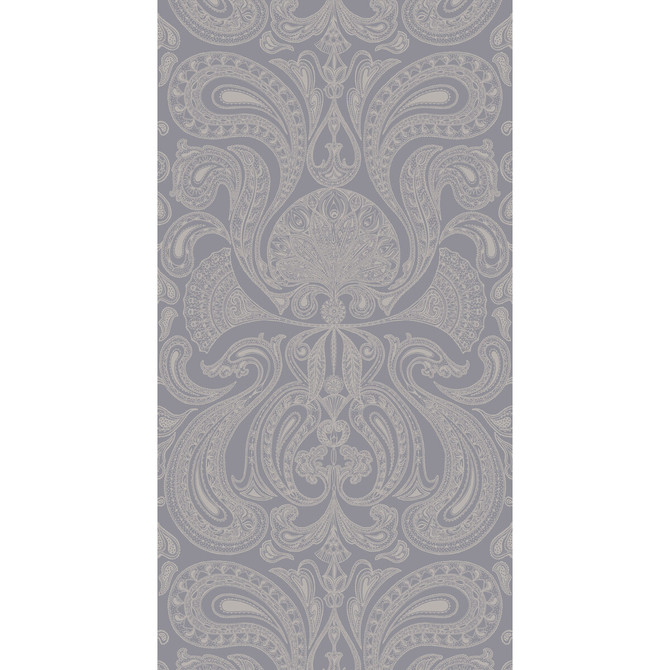 Malabar Silver/Grey by Cole & Son Wallcovering Cole & Son Wallcovering Malabar Silver/GreyWallcovering CONTEMPORARY RESTYLED PAPER - 100% United Kingdom </p><p>Repeat: H: 21, V: 30 21 - Fabric Carolina -