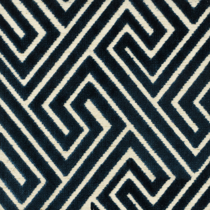 Gallant 3 Navy by Stout Fabric Stout Fabric Gallant 3 NavyFabric Comfortable Living Breeze/Indigo 61%Svi 30%Pol 9%Lin India </p><p>Repeat: H: 14, V: 0 57 in - Fabric Carolina -
