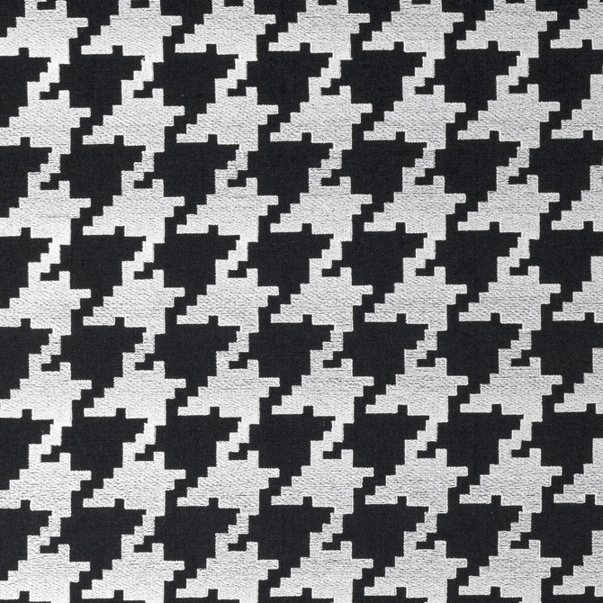 Bw1011 Black/White by Clarke And Clarke Fabric CLARKE & CLARKE BLACK + WHITE COTTON - 25%;LINEN - 25%;POLYESTER - 25%;VISCOSE - 25% India - Horizontal: 3.25 and Vertical: 3.25 55 - Fabric Carolina -