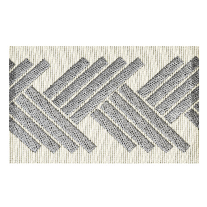 Amhearst 3 Pewter by Stout Trim Stout Trim Amhearst 3 PewterTrim VISIONS OF COLOR TRIM CHINA </p><p>Repeat: H: 2.750, V: 0.000 2.5 in - Fabric Carolina -
