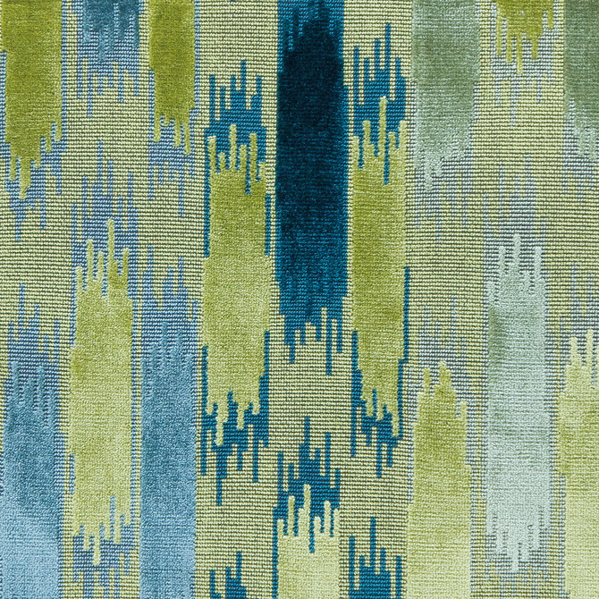Aragon Lima/Azul by Gaston Y Daniela Fabric GASTON NUEVO MUNDO VISCOSE - 53%;COTTON - 31%;POLYESTER - 16% Georgia HEAVY Horizontal: 13.75 and Vertical: 16.75 55 - Fabric Carolina -