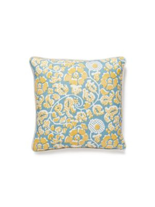 <p>Maiden Floral Pillow 18 X 18 - Aruba GWMAIDFPILL0002 by Scalamandre Pillows</p><p><strong>Required Minimum Quantity Purchase: Product</p><p>Book: </p><p>Content: 60% LINEN 30% COTTON 10% NYLON</p><p>Origin: U.S.A.</p><p>Performance: </p><p>Repeat: Horizontal: and Vertical: </p><p>Width: 0</p>