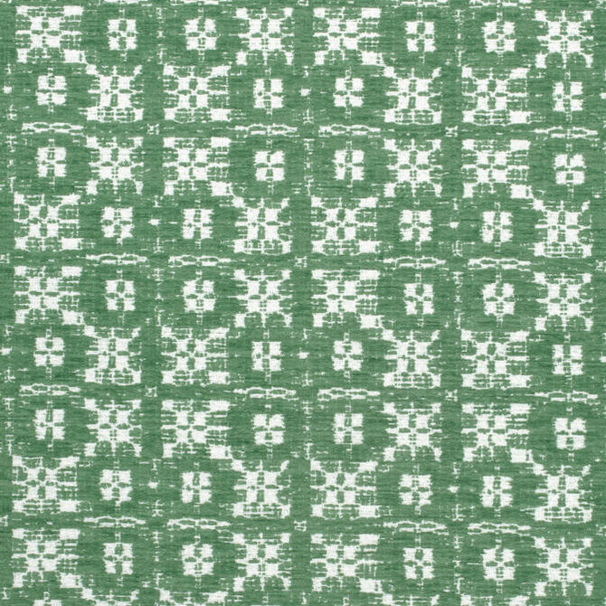 Brimfield Kelly Green W73501 by Thibaut Fabric Thibaut Fabric Brimfield Kelly Green W73501Fabric Landmark 100% Polyester (UV) U.S.A. </p><p>Repeat: V: 6.75 54 - Fabric Carolina -