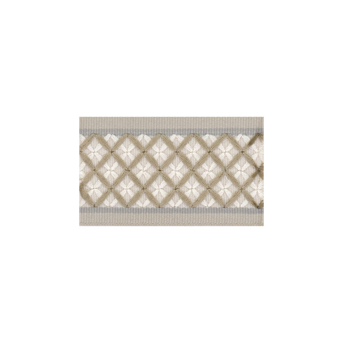 Nostalgia Tape 3 Burlap by Marcus William Trim Marcus William Trim Nostalgia Tape 3 BurlapTrim PERSUASIONS TRIM 100%COT %VEMB INDIA </p><p>Repeat: H: 0.500, V: 0.500 2 in - Fabric Carolina -