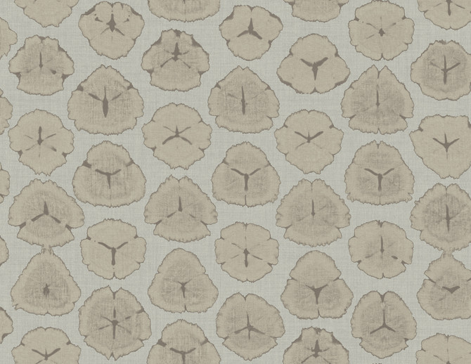 Shibori Blossoms Metallic Champagne & Gray by Seabrook Wallpaper L'Atelier de Paris United States 60.75 20.87" 27" - Fabric Carolina -