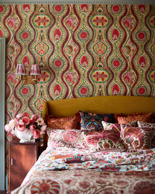 HIPPIE PAISLEY Wallpaper (WP20616) by Mind The Gap | WP20616 | WOODSTOCK '69 | 3 rolls x 52x300 cm / 20.5x118.1 in | 0.52m / 20.5in | 3m / 118in | 4.65sqm / 50sq ft | 150cm / 59in | Blue, Green, Yellow, Pink, Beige, Red | Non-woven Satin | Paste the wall | 3-rolls in a box | Fabric Carolina | https://www.fabriccarolina.com/