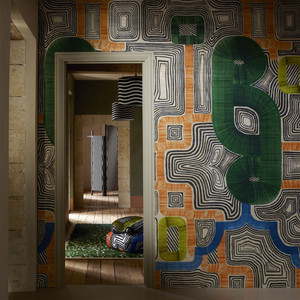 En Allant Aux Baux Grasscloth