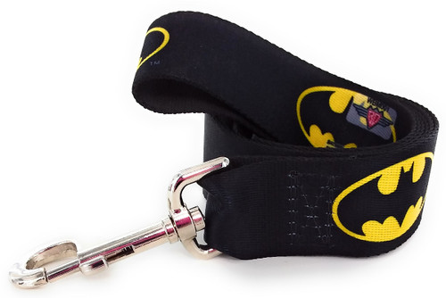Batman Classic Logo Wrap Wide 4 Foot Pet Leash Batman Classic Logo Wrap Wide 4 Foot Pet Leash