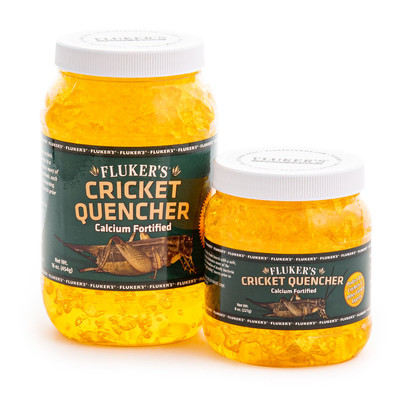 Cricket Quencher Calcium Fortified, front of product, small 8 oz and large 16 oz