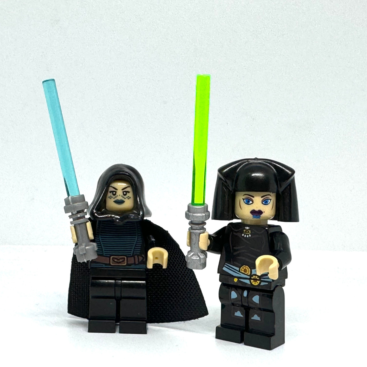 Luminara Unduli and Barriss Offee Jedi Minifigures Star Wars