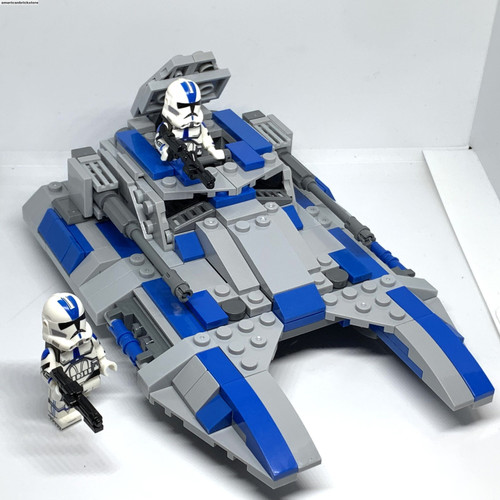 501st Fighter Tank Building Set Star Wars Clone Trooper Tank with Minifigures