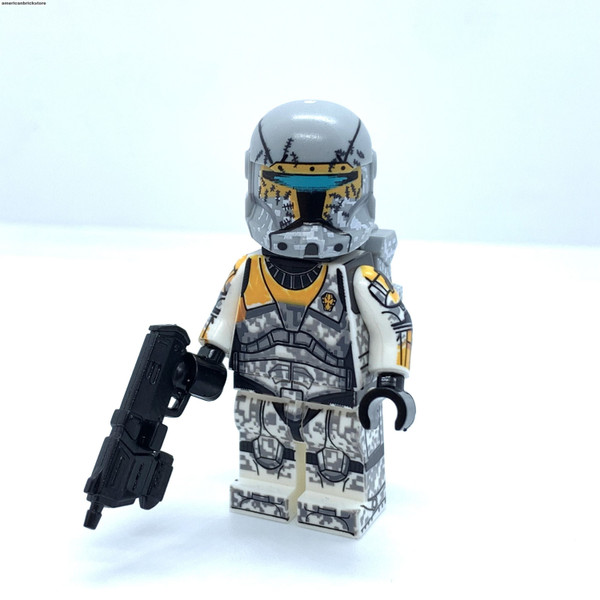 Gregor Clone Commando Minifigure Star Wars Clone Commando with DC-17m