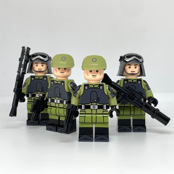 Star Wars Imperial Army Trooper Minifigures from Andor Show (Green Troops and Officers)