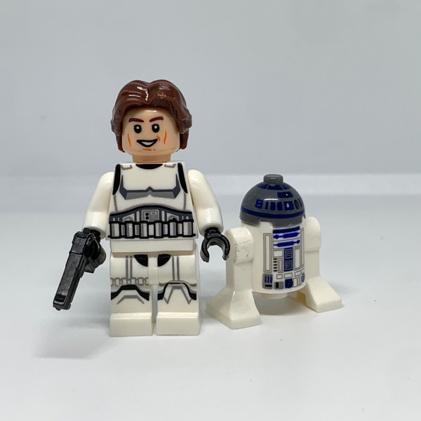 Han Solo in Stormtrooper Armor Star Wars Minifigure with R2-D2