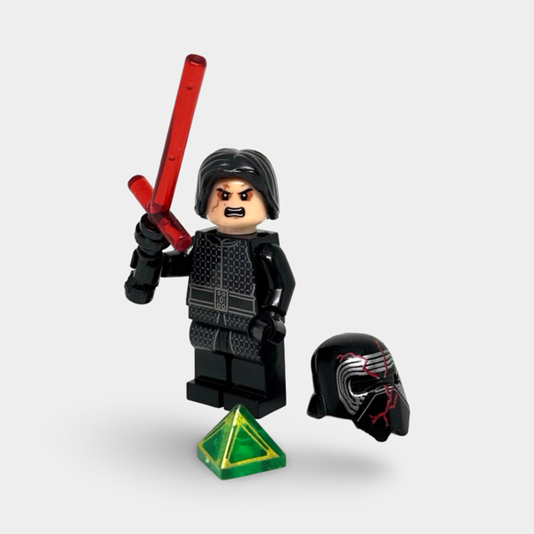 Kylo Ren with Holocron Star Wars Rise of Skywalker
