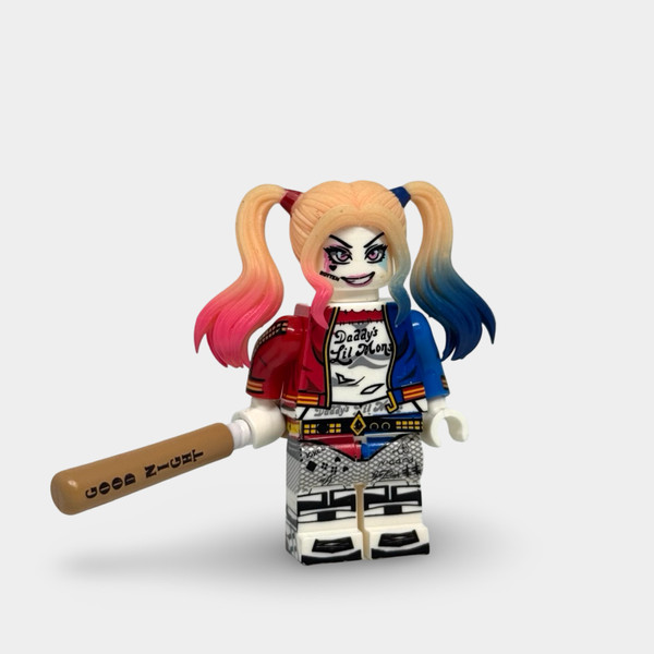 Harley Quinn Minifigure DC Comic Villain Batman
