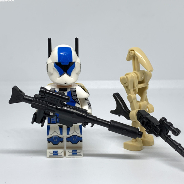 501st Comms Clone Trooper Minifigure Star Wars The Clone Wars 501st Comms Trooper vs Battle Droid