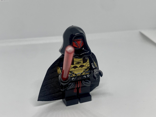 Darth Revan Minifigure Star Wars Knights of the Old Republic Gold Armor