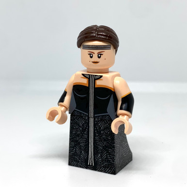 Padme Amidala Minifigure from Star Wars Attack of the Clones Naboo